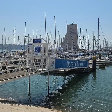 Barco Notus Belem * リスボン