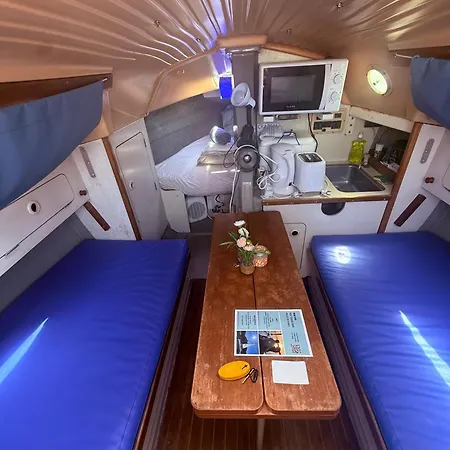 Barco Notus Belem Botel Lisboa